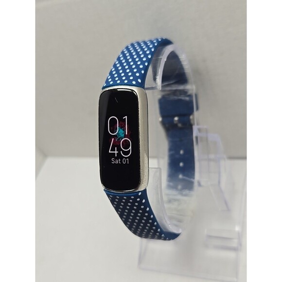 Fitbit Luxe Fitness Tracker FB422 Heart Rate Sleep SpO2 Bluetooth GPS No Charger - Picture 2 of 10